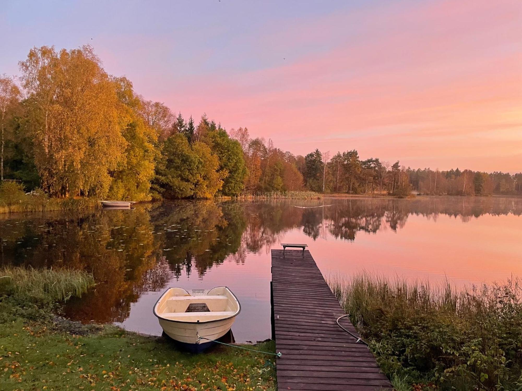 Naturskoent Boende Vid Sjoe Skanes Fagerhult Exterior photo