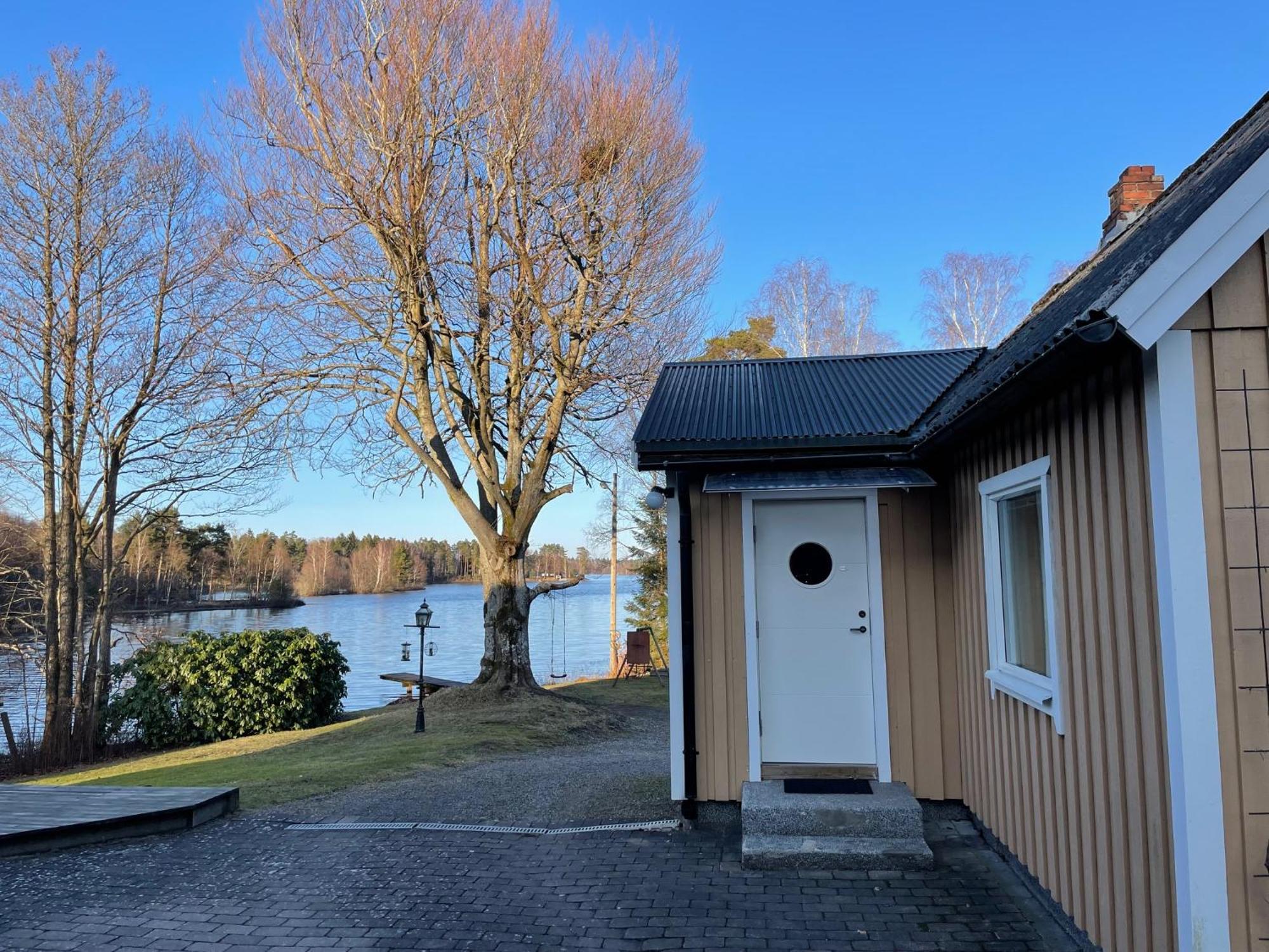 Naturskoent Boende Vid Sjoe Skanes Fagerhult Exterior photo