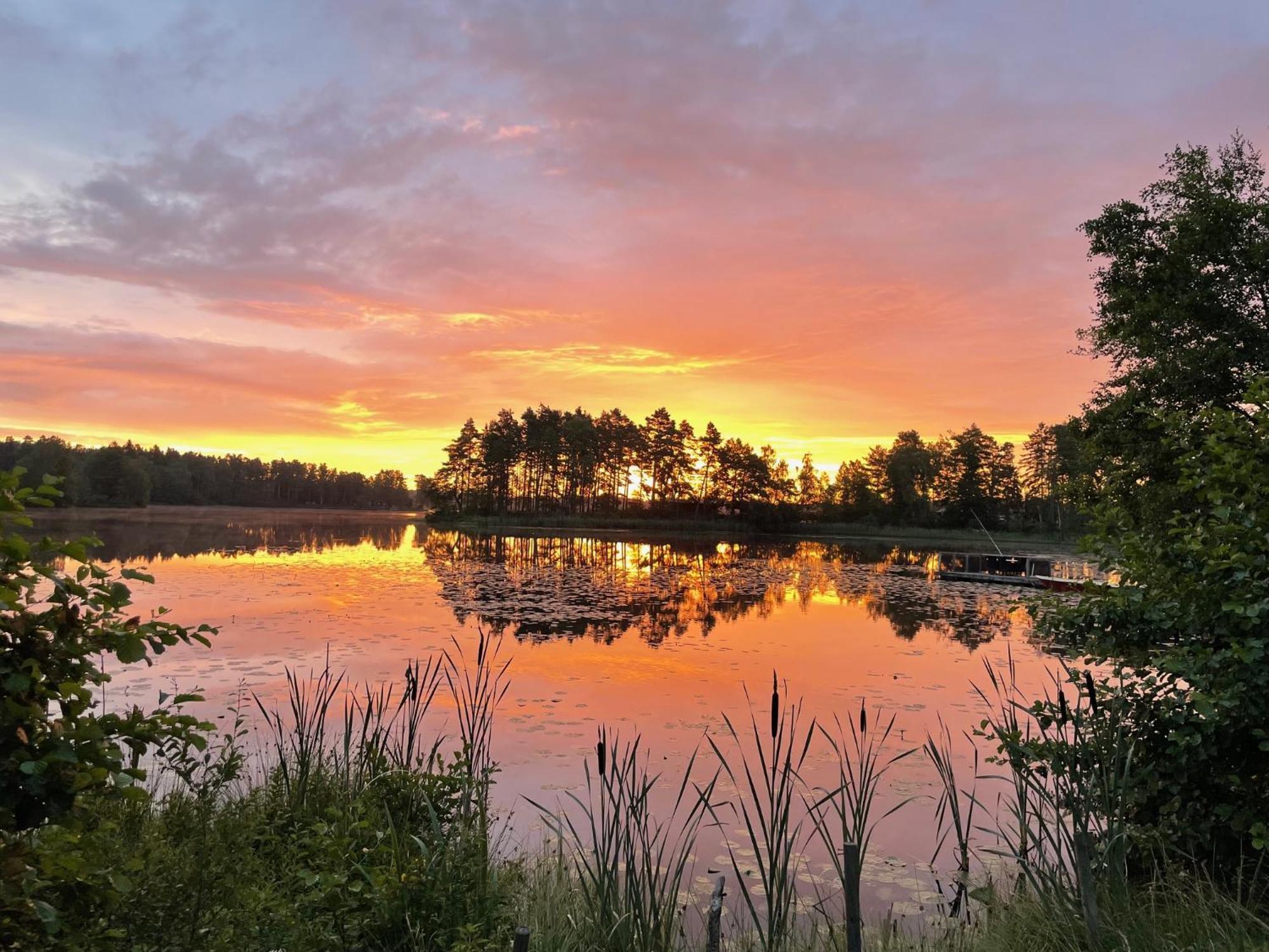 Naturskoent Boende Vid Sjoe Skanes Fagerhult Exterior photo